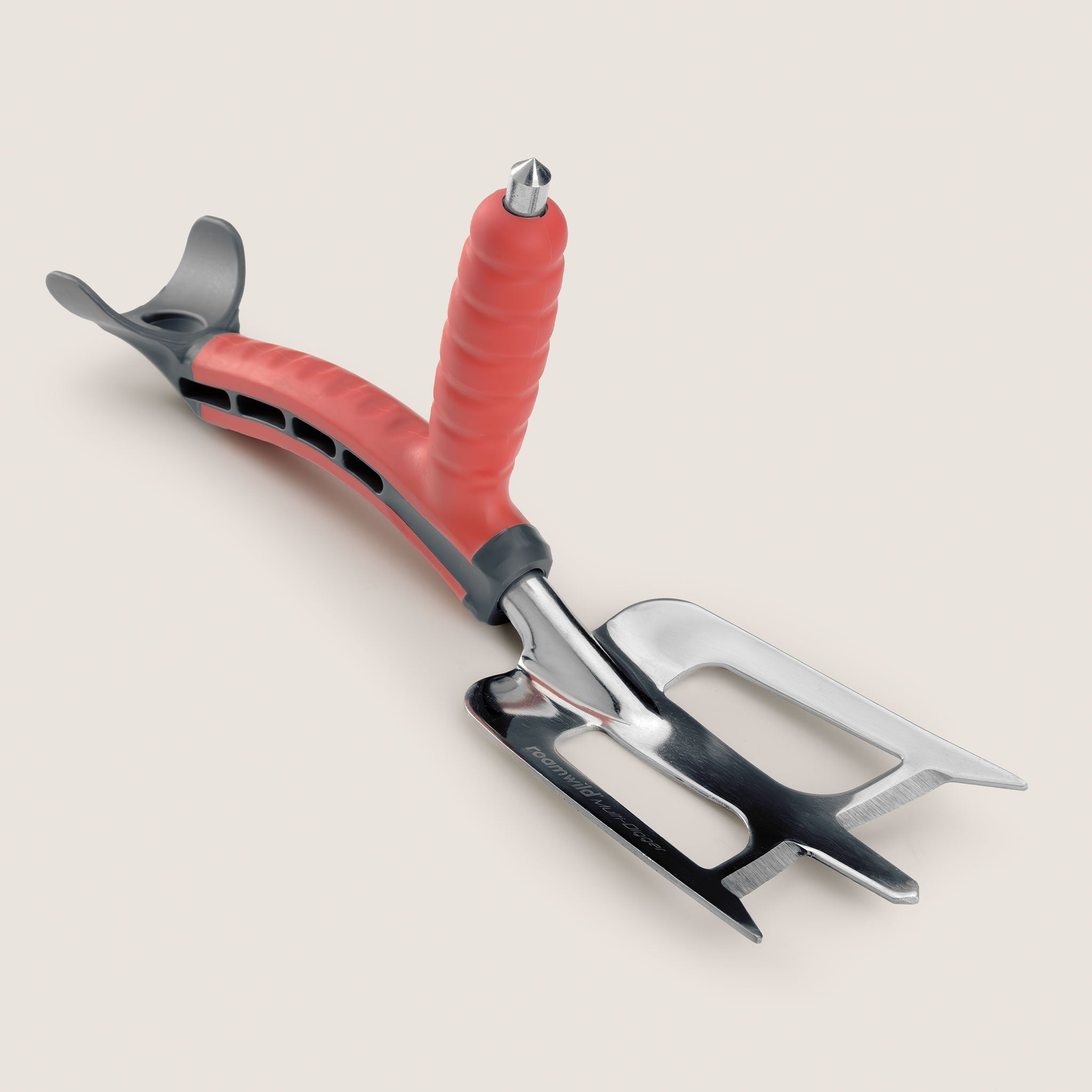 Load video: Roamwild Multi-Digger Hand Fork