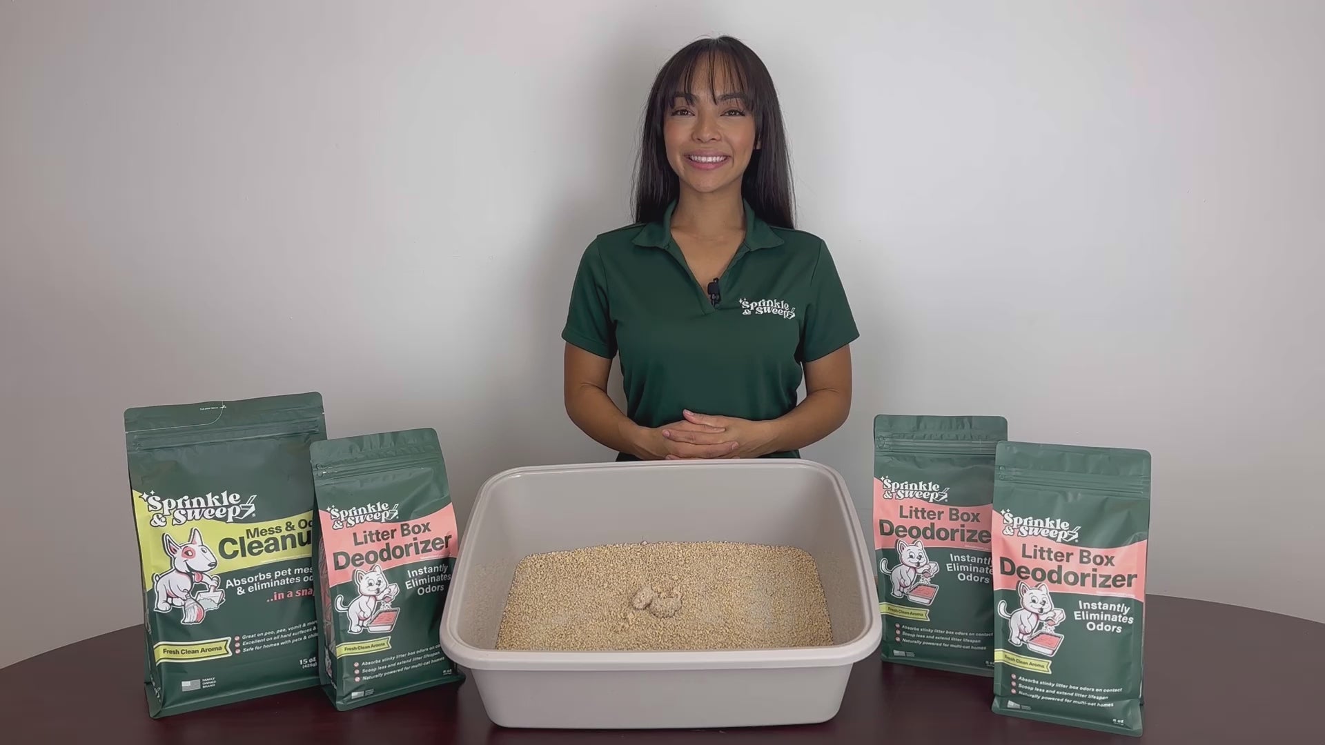 Load video: Sprinkle &amp; Sweep Litter Box Deodoriser (8oz)