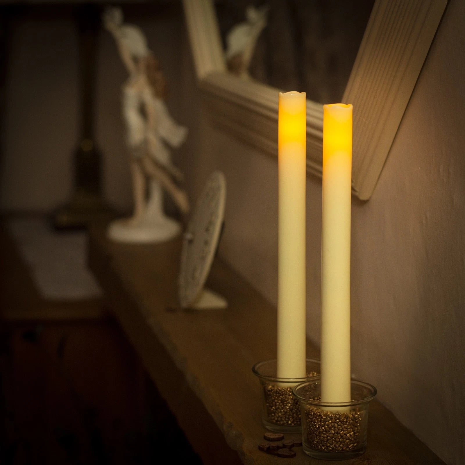 Riesige Batteriekerze mit Buchstützen-Vanille-Duft